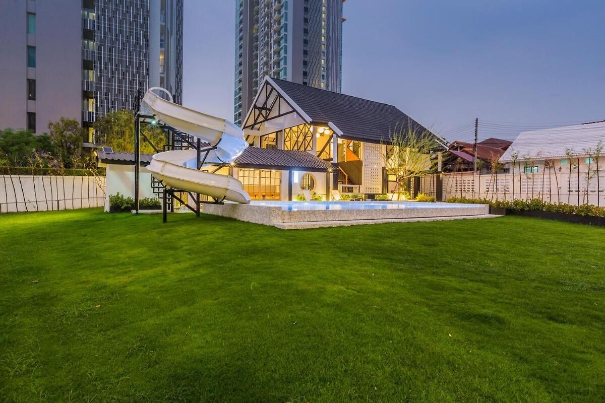 วิลล่า Saga Pool House 5br, 200m From *