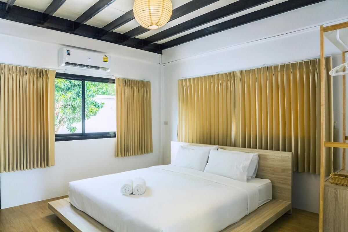 วิลล่า Saga Pool House 5br, 200m From Pattaya