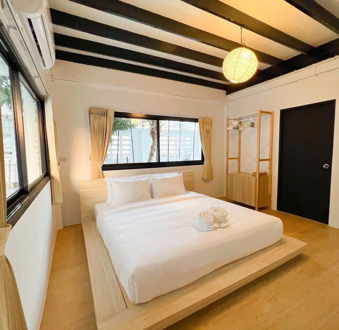 Saga Pool House 5br, 200m From วิลล่า Pattaya