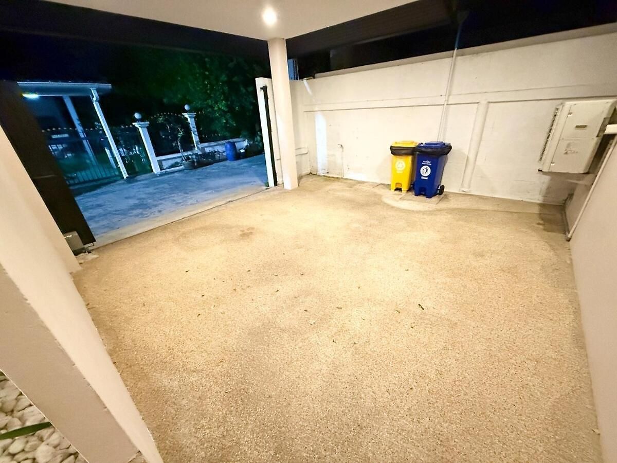 วิลล่า Newly Renovated - 2 Bedroom - Private Pool Villa, Centre *
