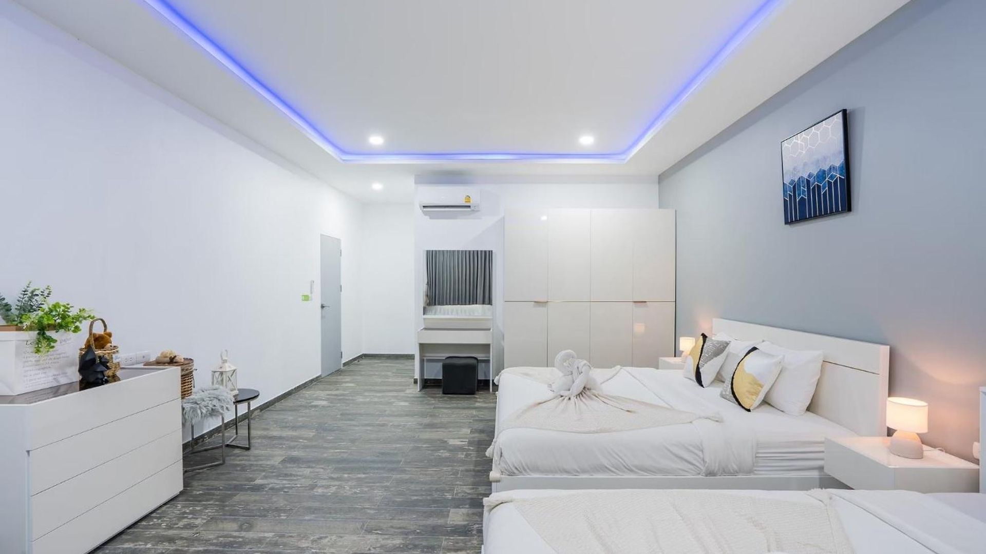Villa Nine9 Luxury Poolvilla Walking Street 3 Bedrooms *