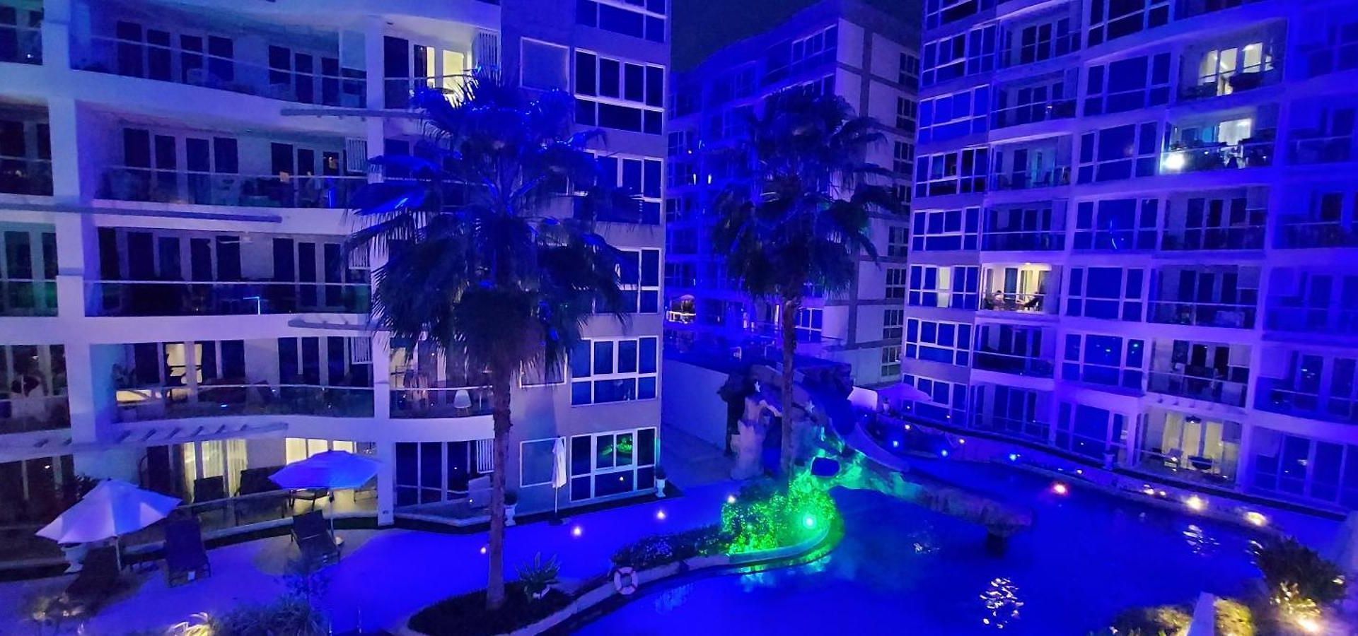 Grand Avenue Pattaya, 2bed 2baths, Pool-view 66sqm Pattaya