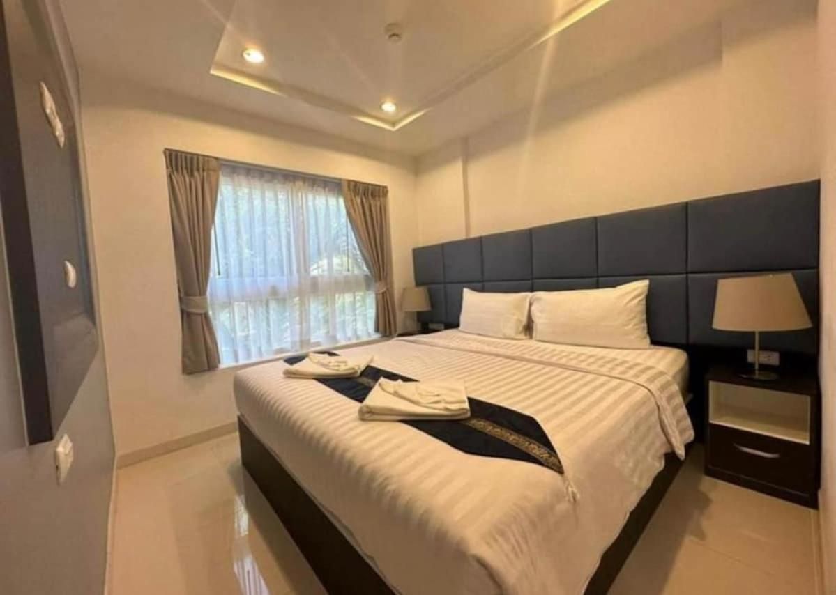 Spacious 1br With Kitchen, Pool, Near Beach, Bars & Eats,gym Near By อพาร์ทเม้น