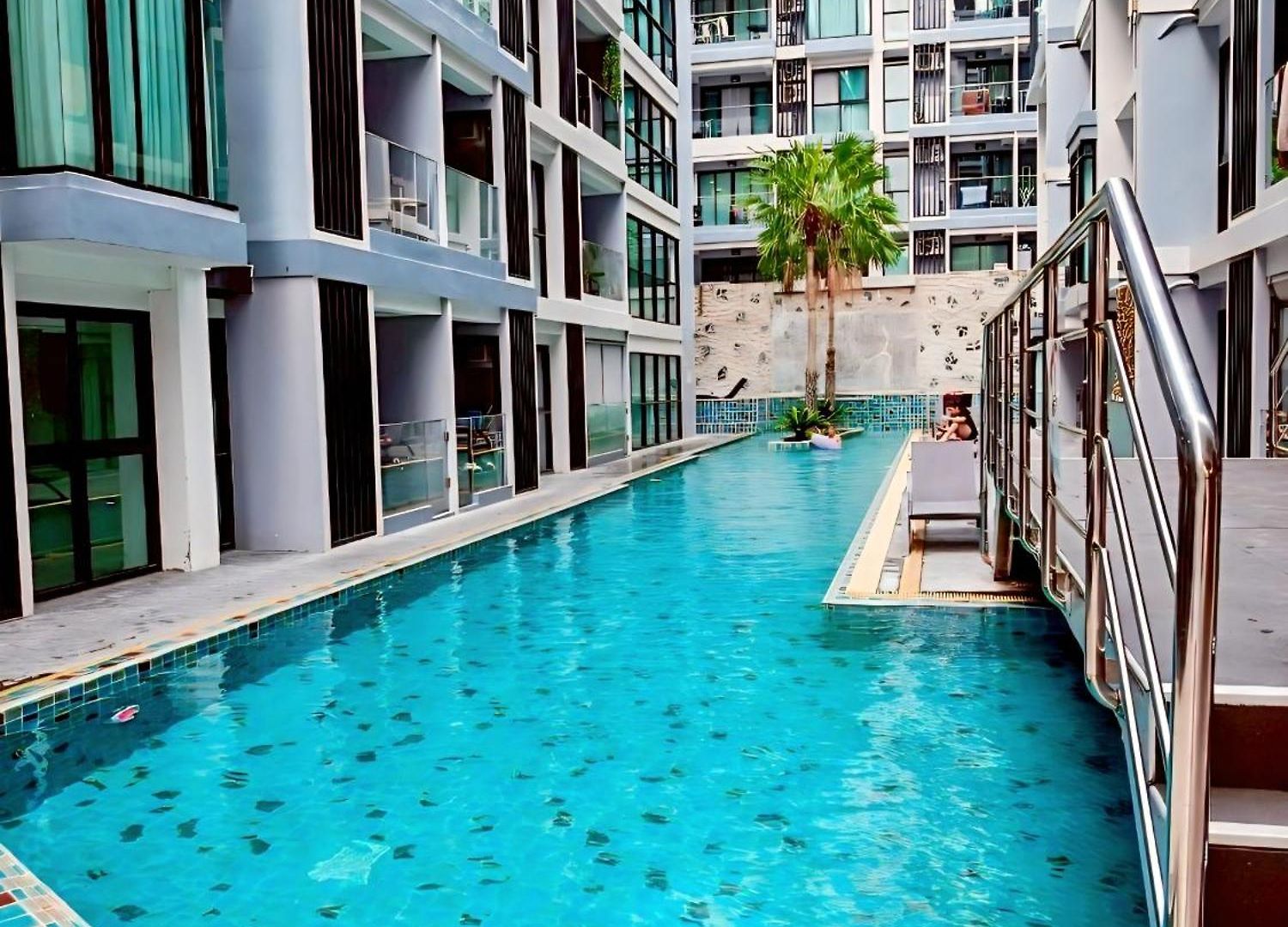 Laid Back Tropical Garden อพาร์ทเม้น *