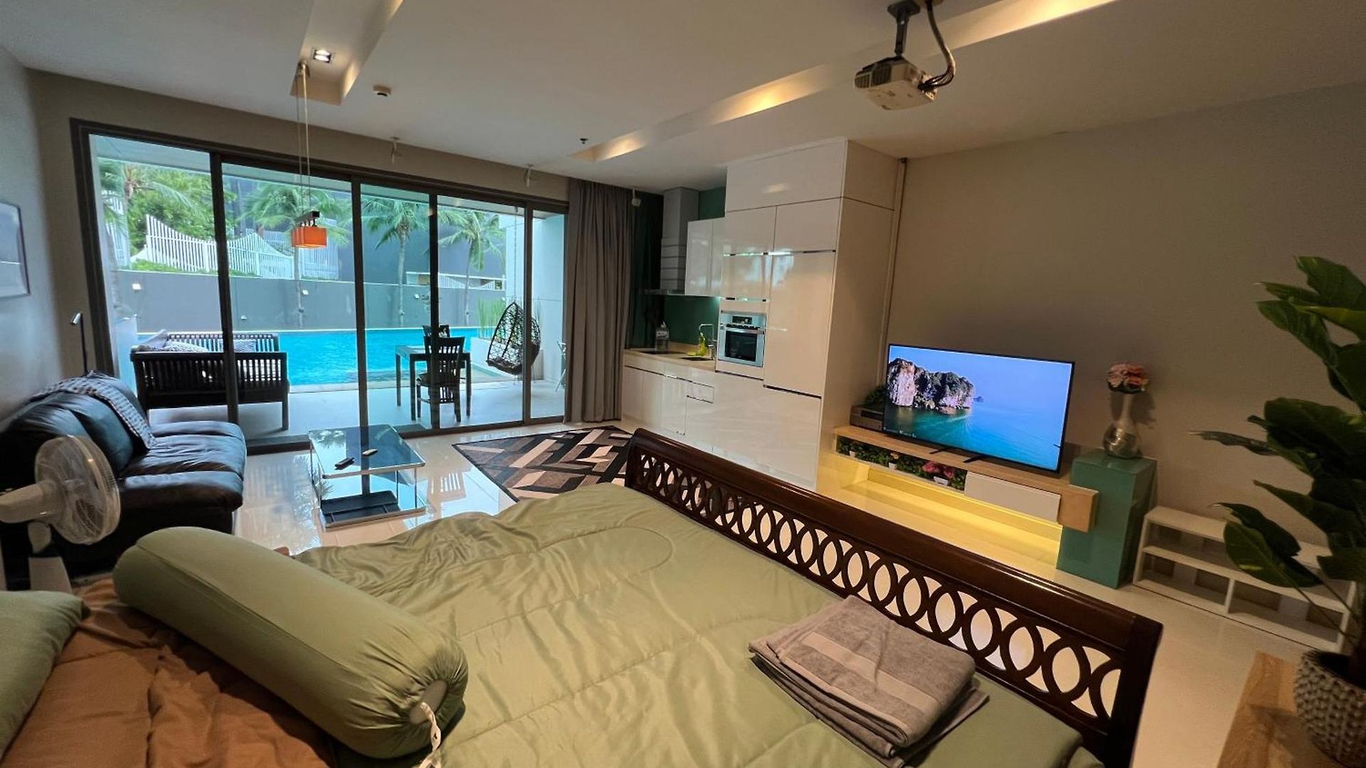 Apartment Beachfront Luxe With Pool Access And Terrace *