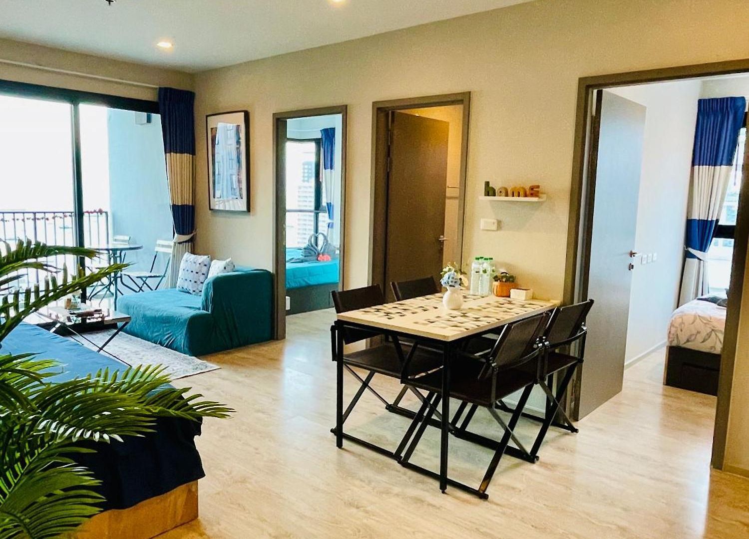 The Base 2 Bedroom 1 Bathroom * Pattaya