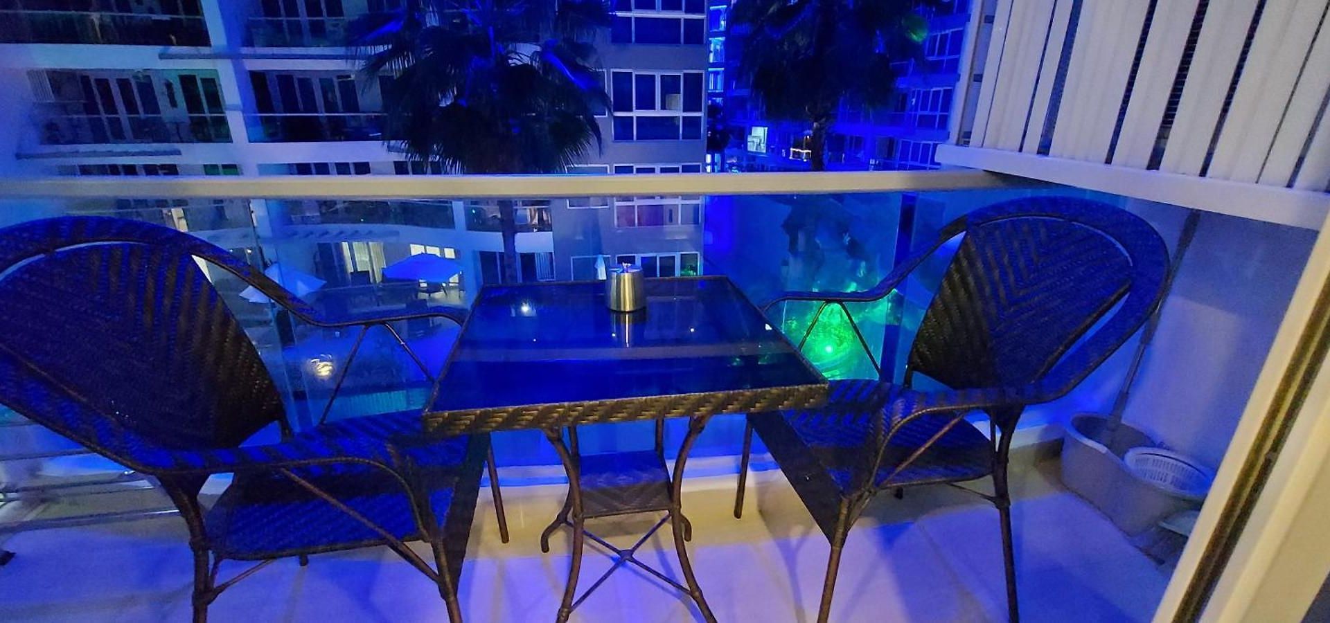 Grand Avenue Pattaya, 2bed 2baths, Pool-view 66sqm