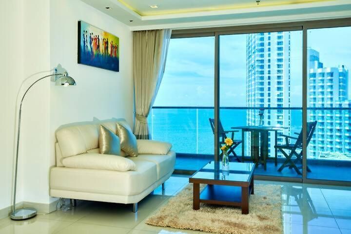 Sea View 1bedroom Wong Amat Tower 3312 * Pattaya