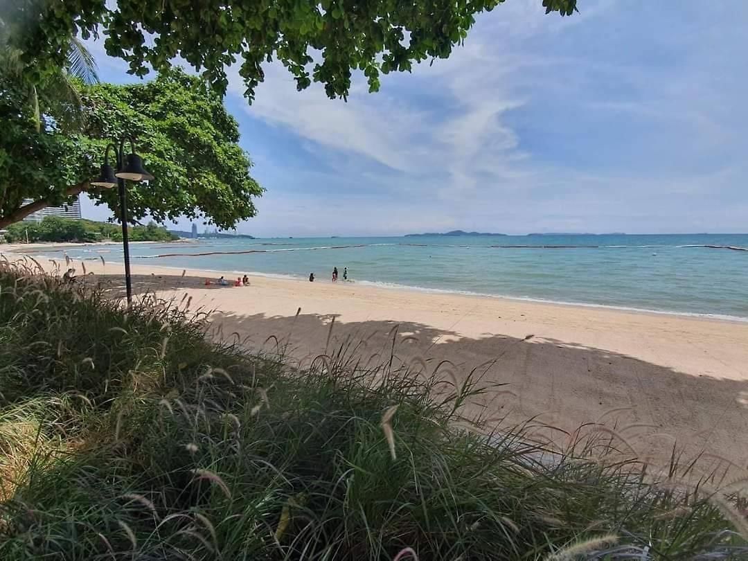 อพาร์ทเม้น Zire Wongamat северная Pattaya