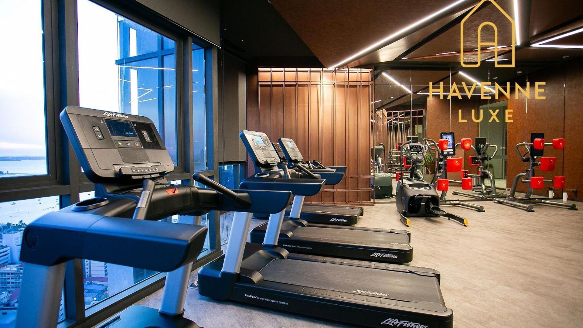 อพาร์ทเม้น Edge Pty High-floor Sea View By 78 *