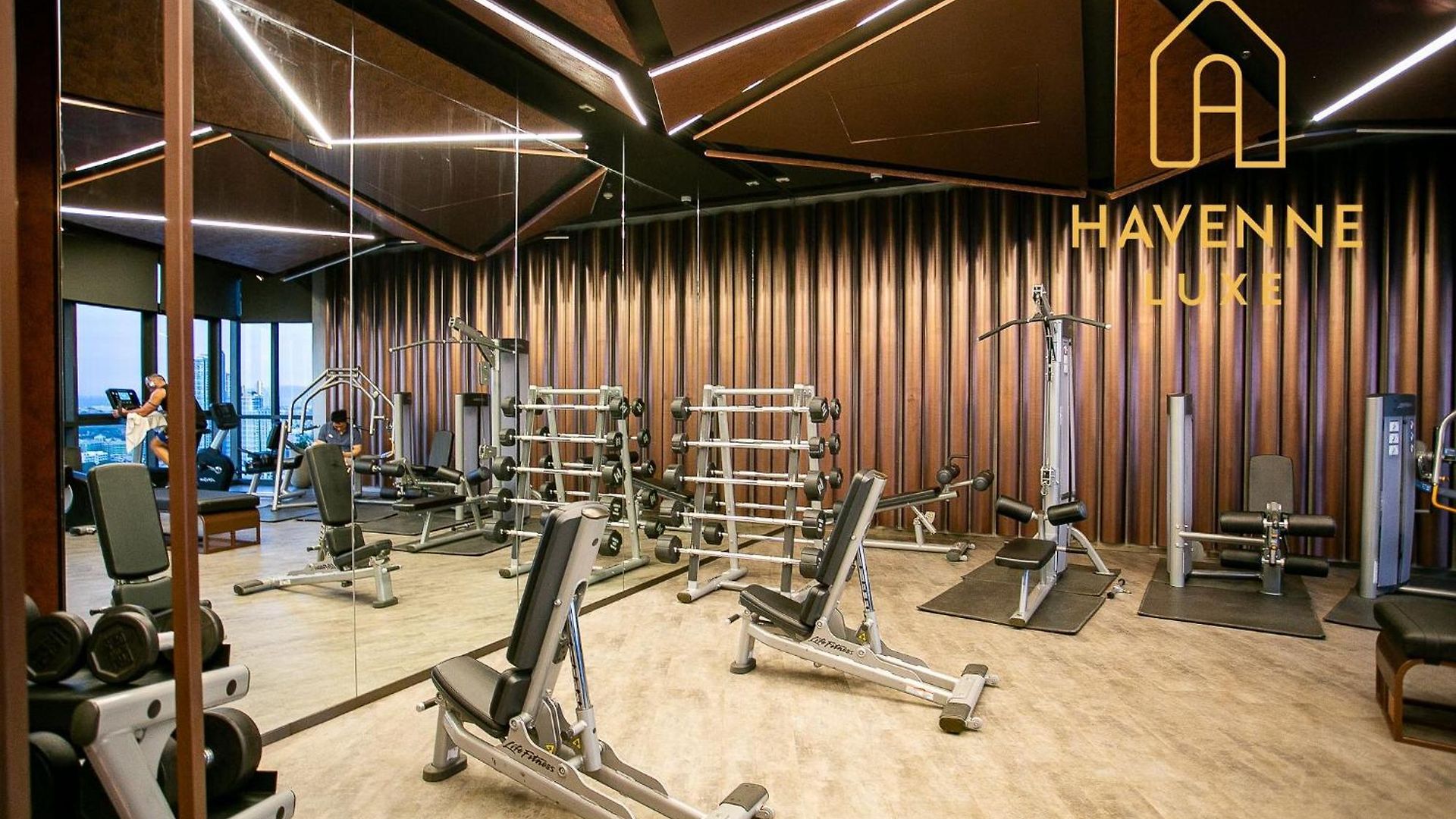 อพาร์ทเม้น Edge Pty High-floor Sea View By 78