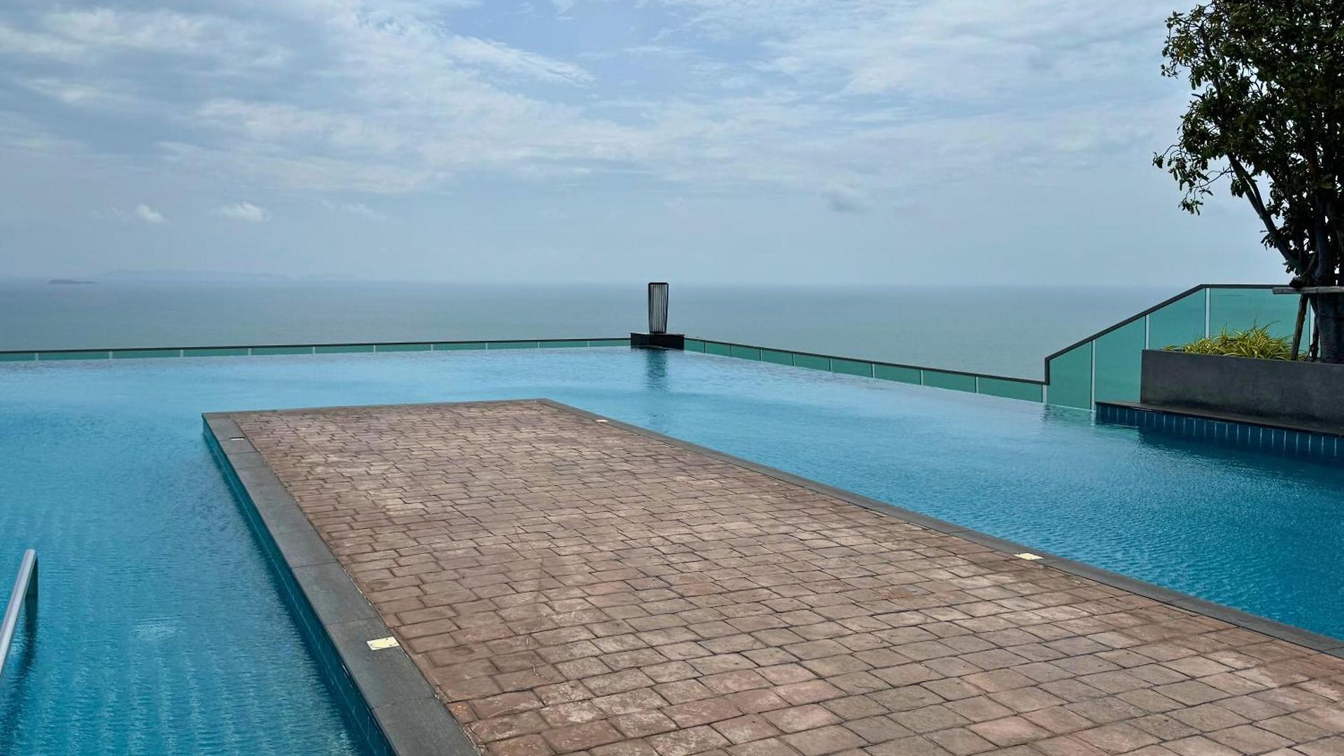 อพาร์ทเม้น Wt Sea View By Bps *