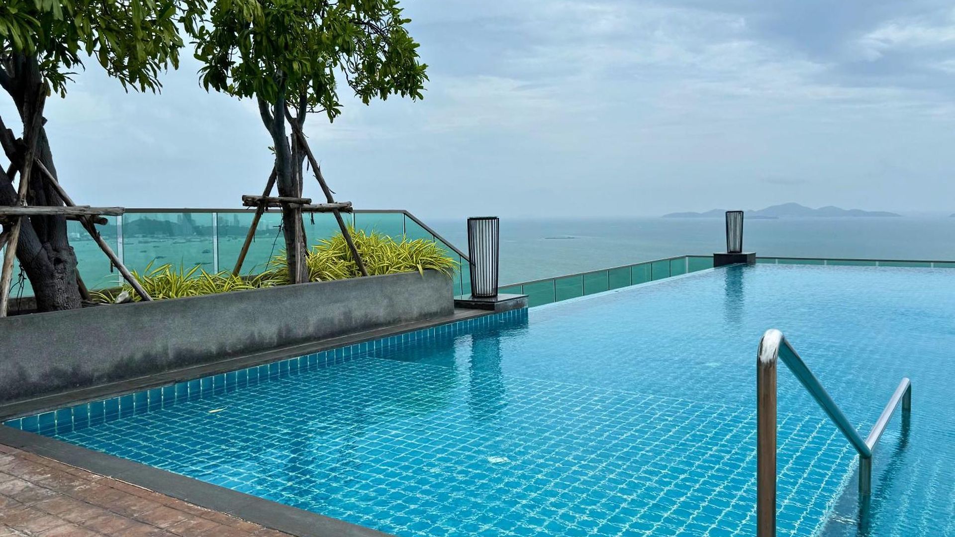 อพาร์ทเม้น Wt Sea View By Bps Pattaya