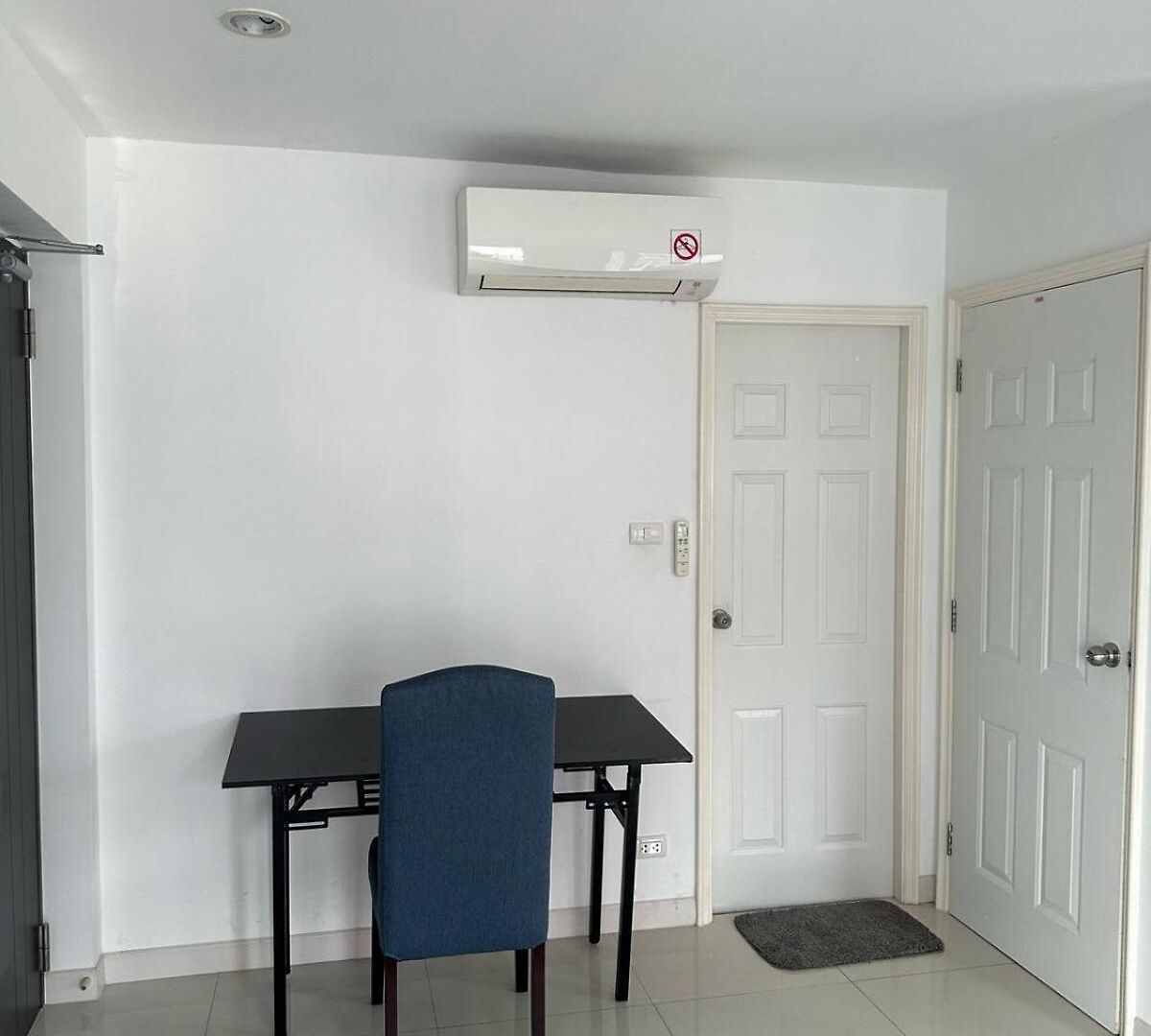 Spacious 1br With Kitchen, Pool, Near Beach, Bars & Eats,gym Near By อพาร์ทเม้น Pattaya