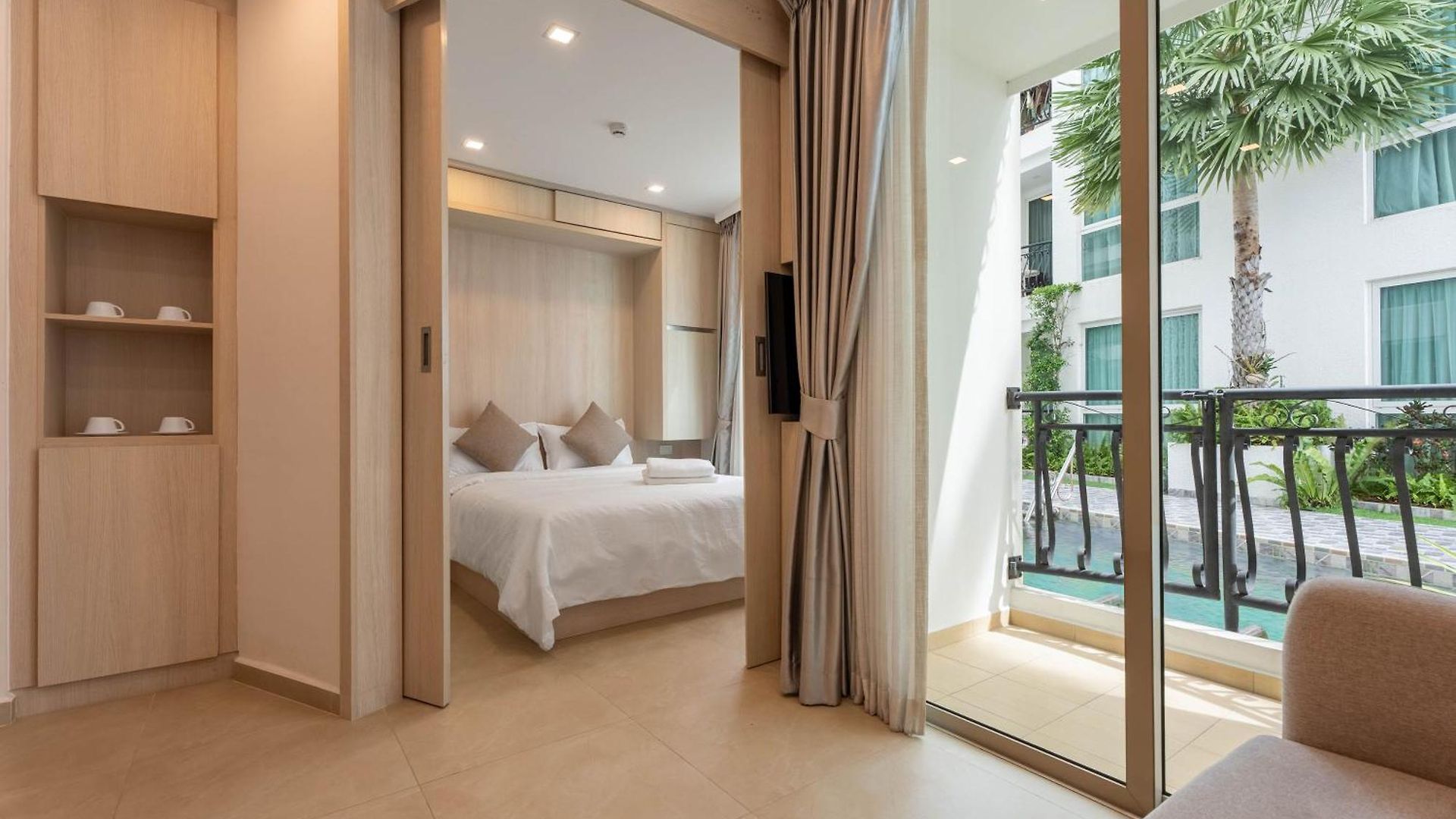 อพาร์ทเม้น Olympus Garden Direct Pool Access By Sankalp