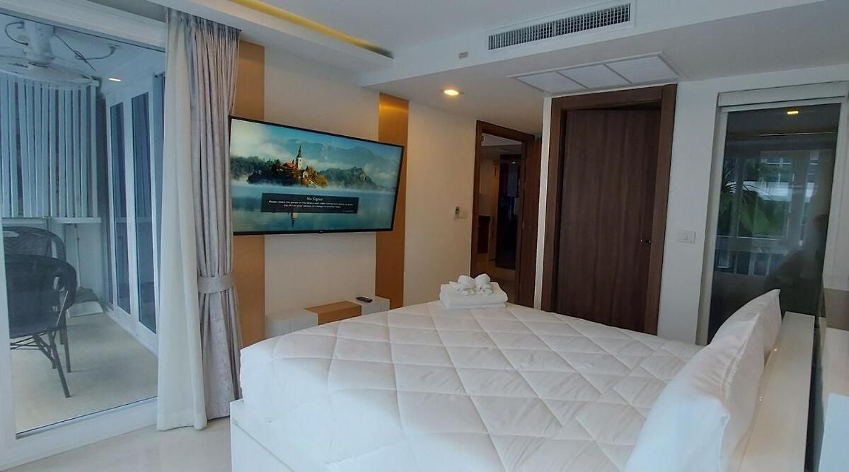 อพาร์ทเม้น Grand Avenue Pattaya, 2bed 2baths, Pool-view 66sqm