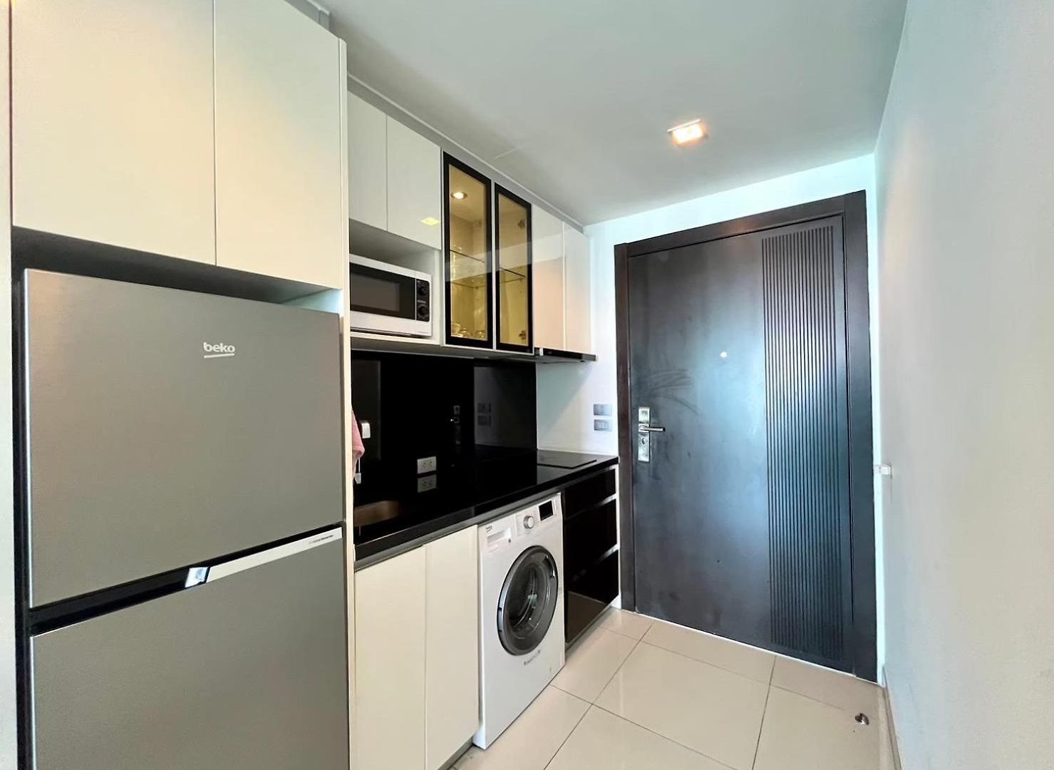 Sea View 1bedroom Wong Amat Tower 3312 อพาร์ทเม้น Pattaya