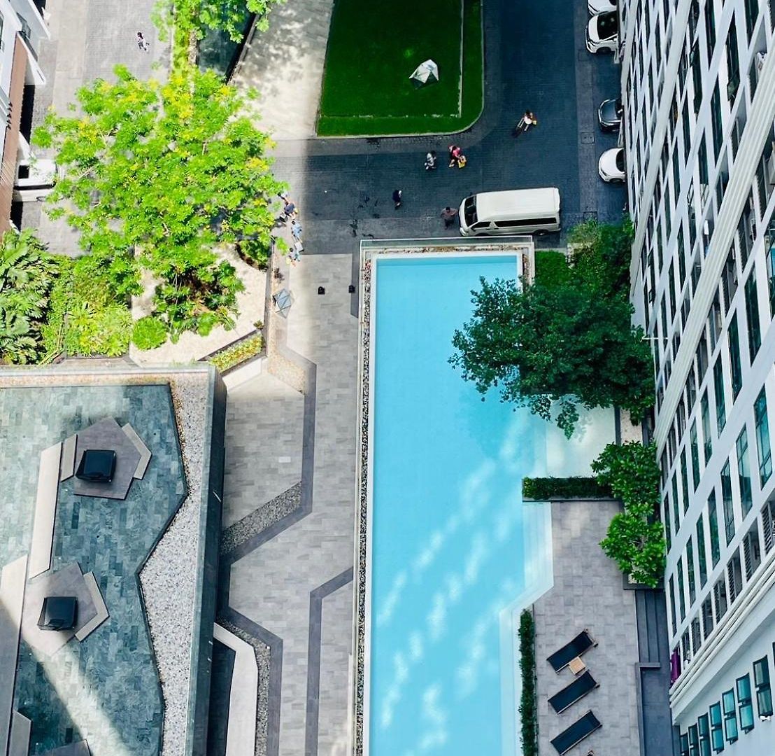 อพาร์ทเม้น The Base Luxury 2 Bed 2 Bathroomby Numam
