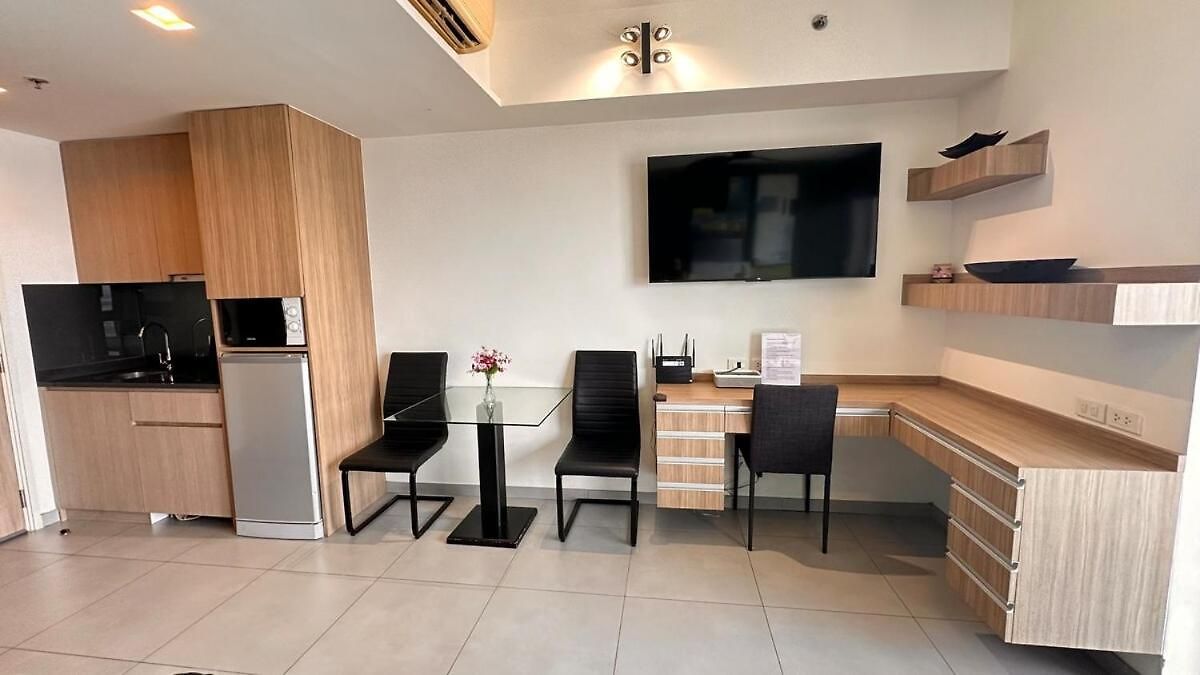 Unixx South By Ladda Pattaya