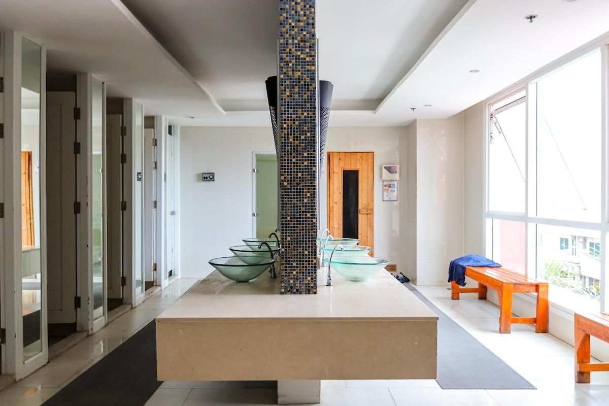 Grande Caribbean - 1 Bedroom Apartment, 8th Floor #a815 *