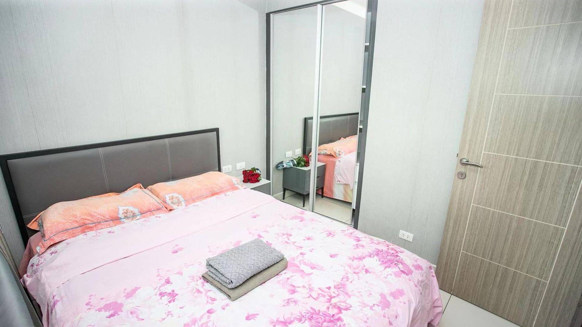 Arcadia Mainland อพาร์ทเม้น Pattaya