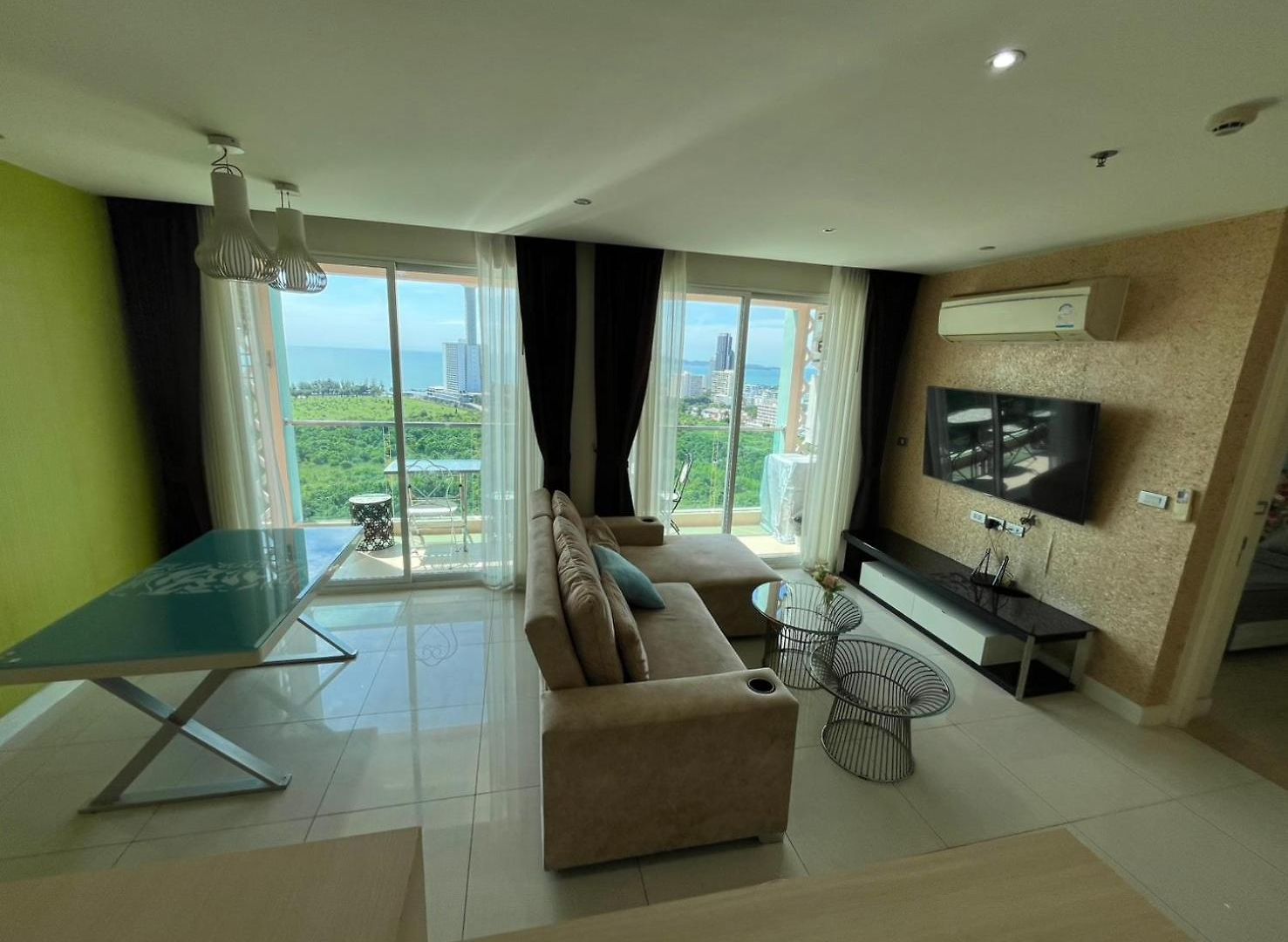 อพาร์ทเม้น Grand Caribbean 2 Bedroom 80 Sqm Pattaya