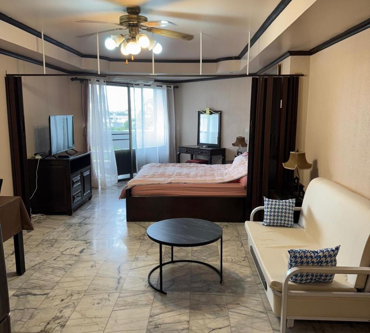 Paradise Condominimum Jomtien อพาร์ทเม้น Pattaya