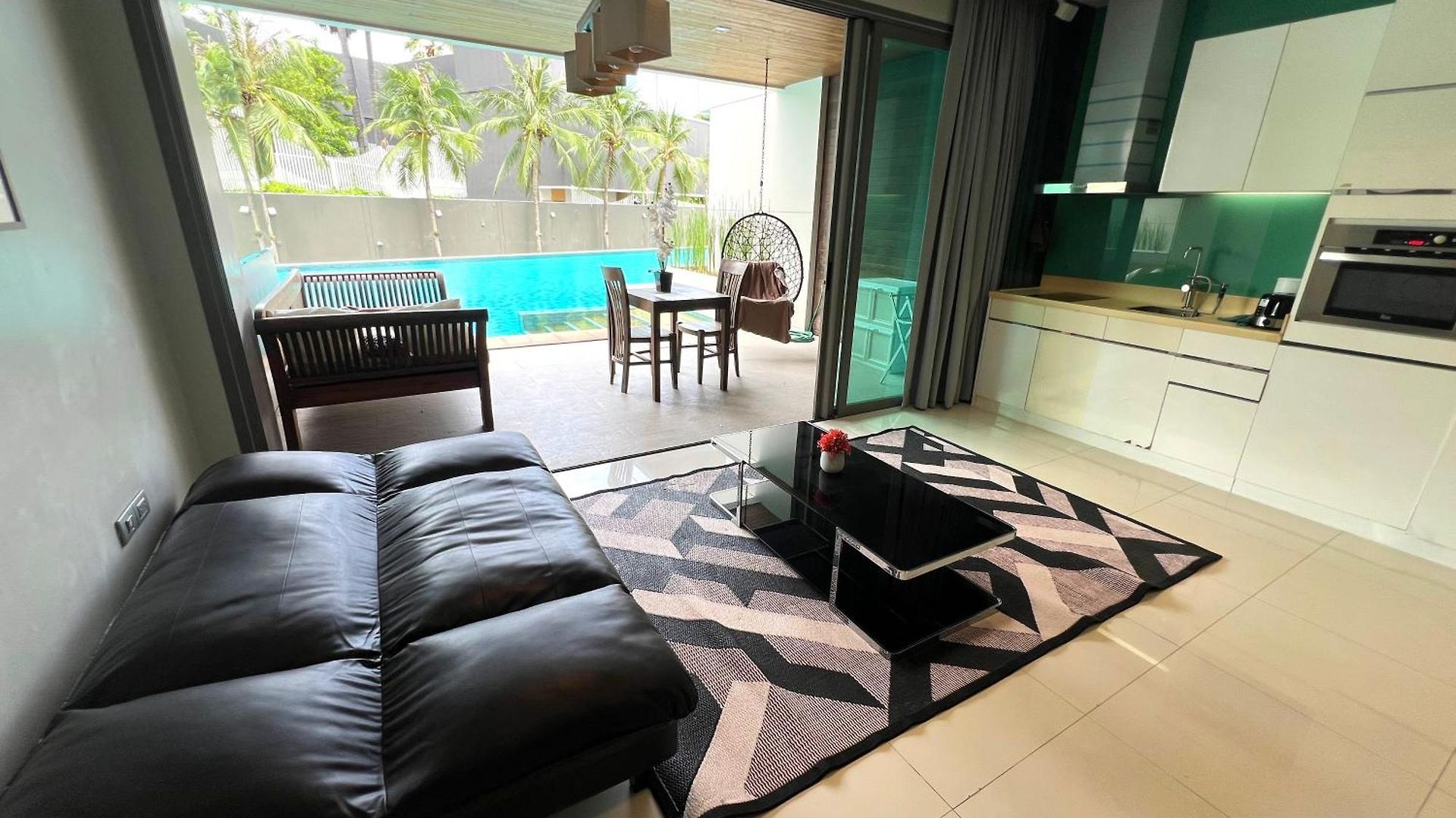 Apartment Beachfront Luxe With Pool Access And Terrace *