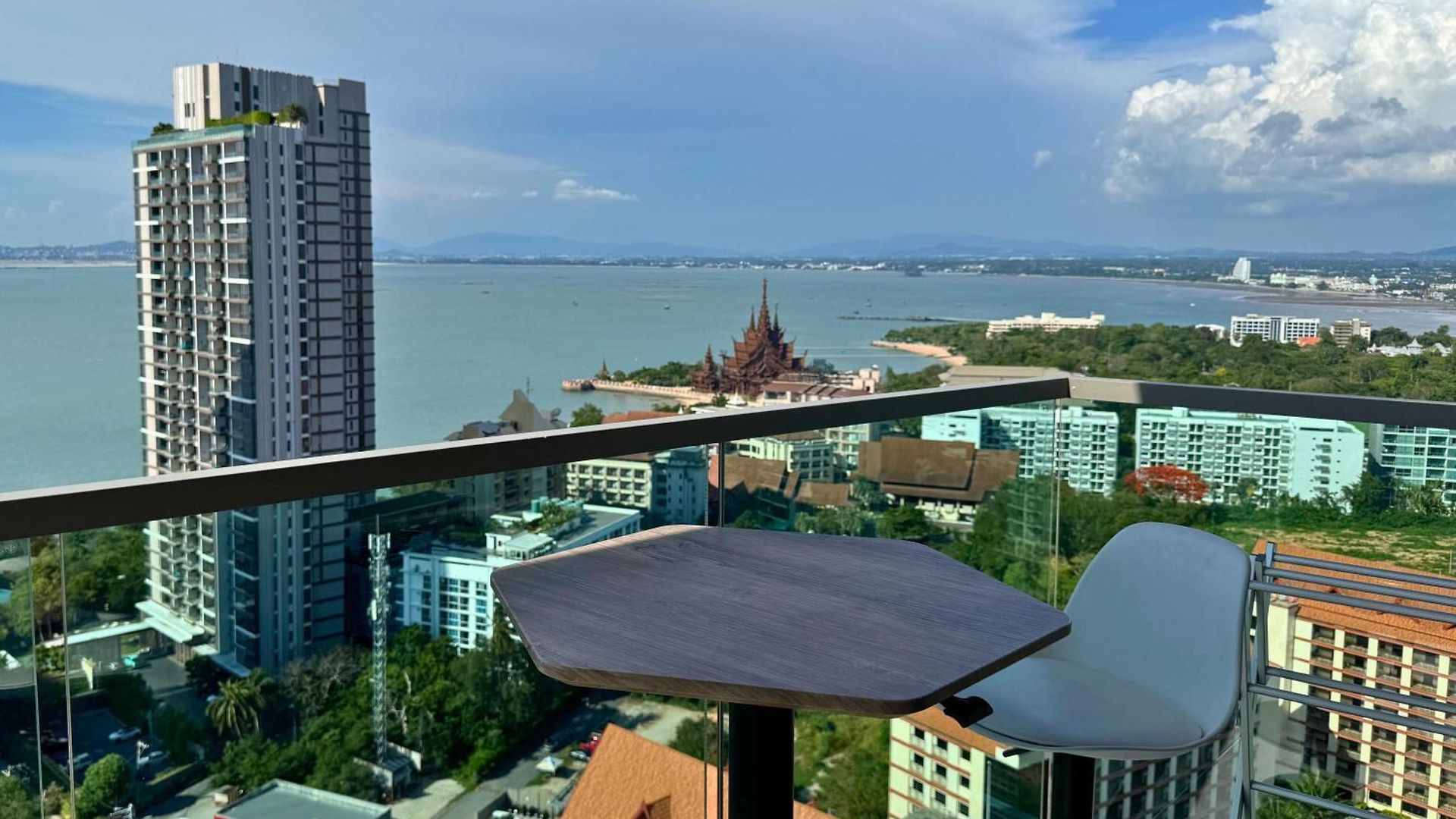 Wt Sea View By Bps Pattaya