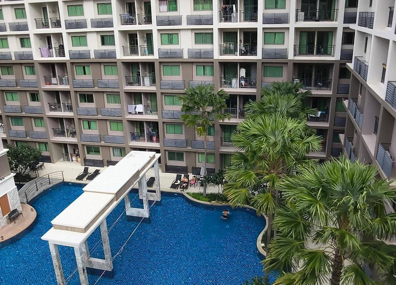 Luxurious With Pool Access Pattaya