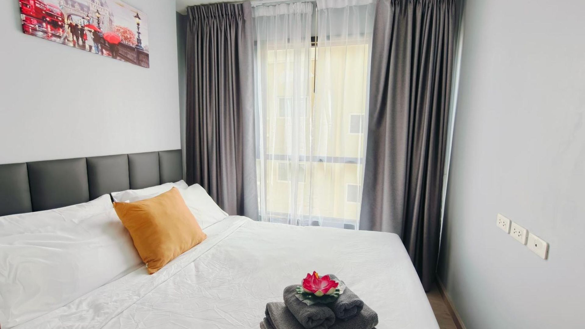 The Base 2 Bedrooms Apartment