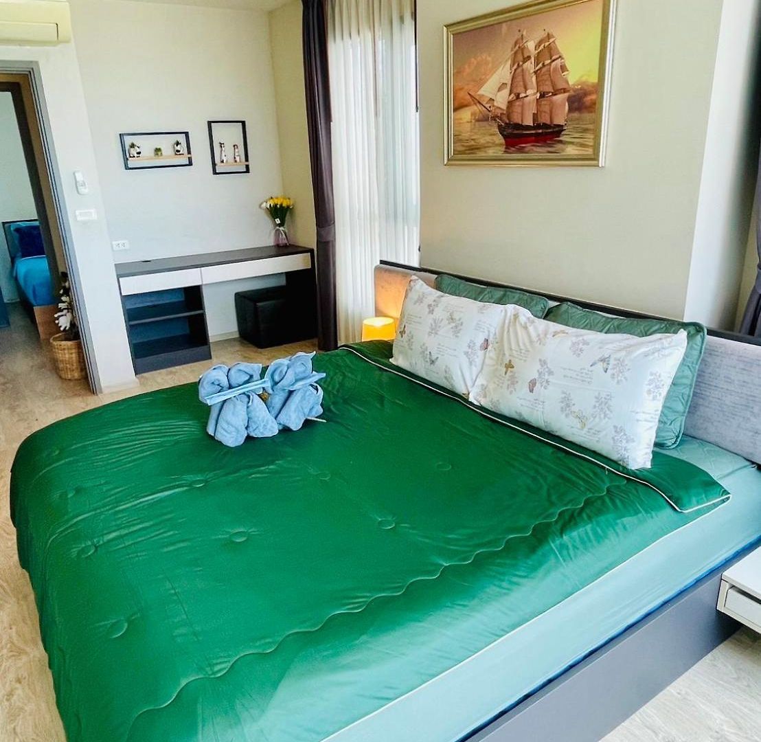 The Base Luxury 2 Bed 2 Bathroomby Numam * Pattaya