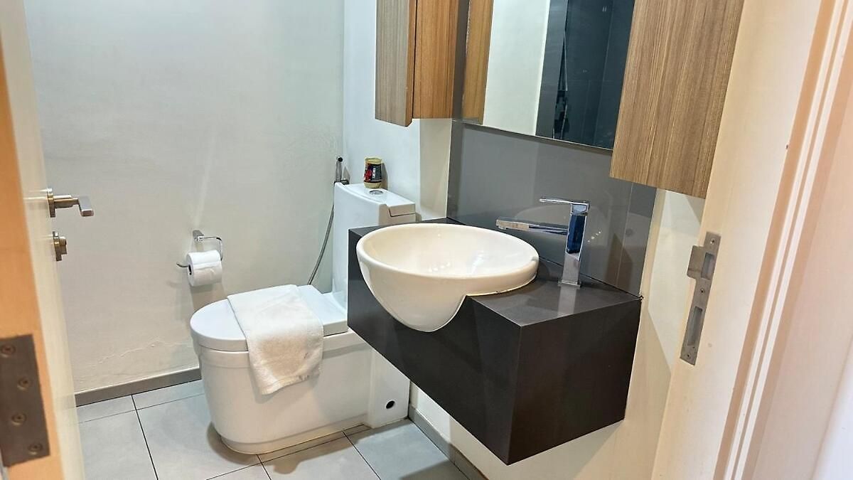 Unixx South By Ladda Apartment