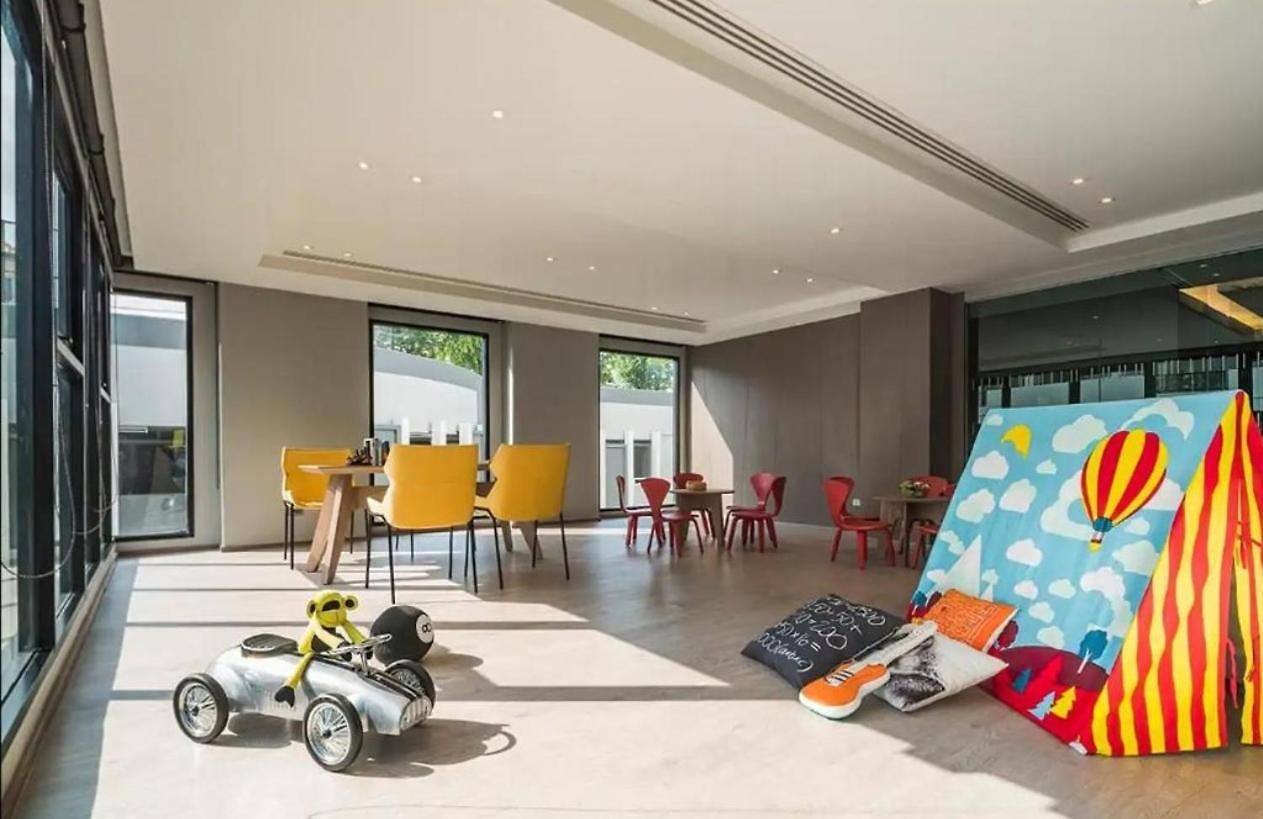 Apartment The Base 2 Bedrooms Pattaya