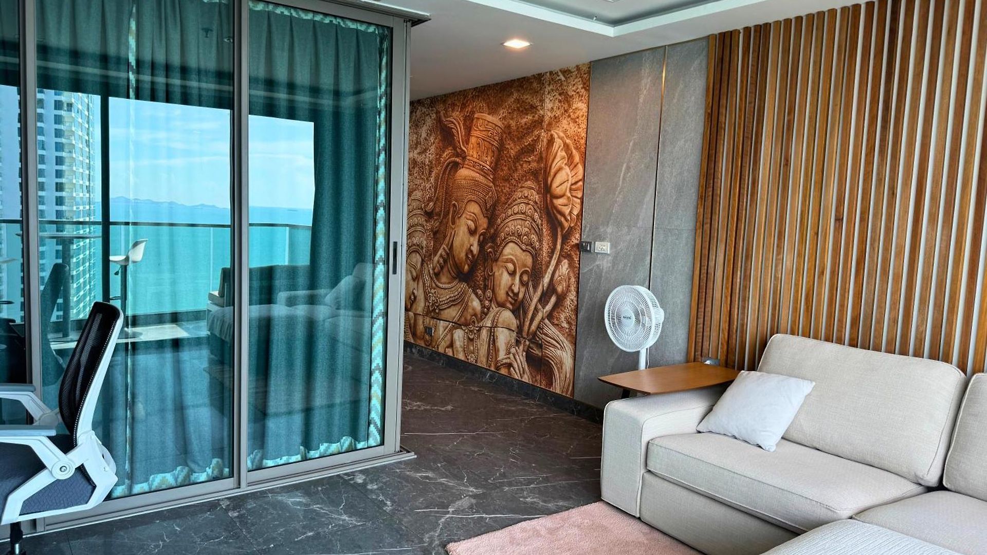 Wt Sea View By Bps * Pattaya