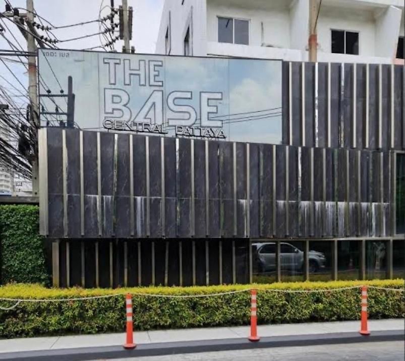 The Base Luxury By Numam อพาร์ทเม้น Pattaya