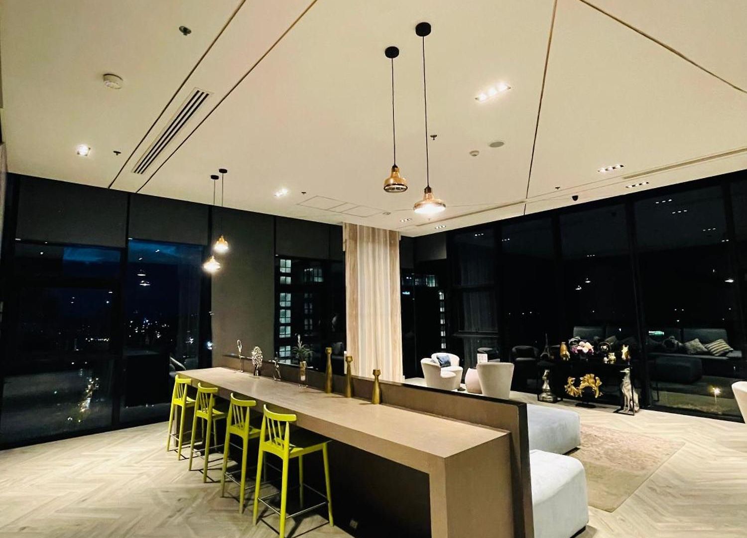 The Base 991 By Numam อพาร์ทเม้น