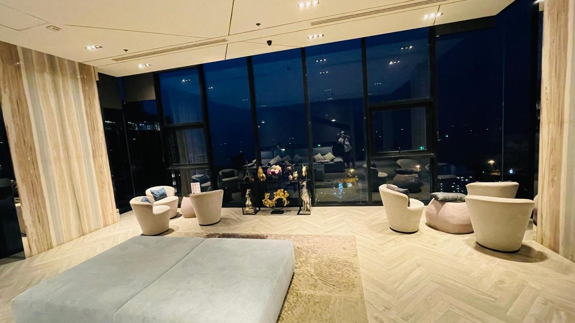 The Base 991 By Numam อพาร์ทเม้น Pattaya