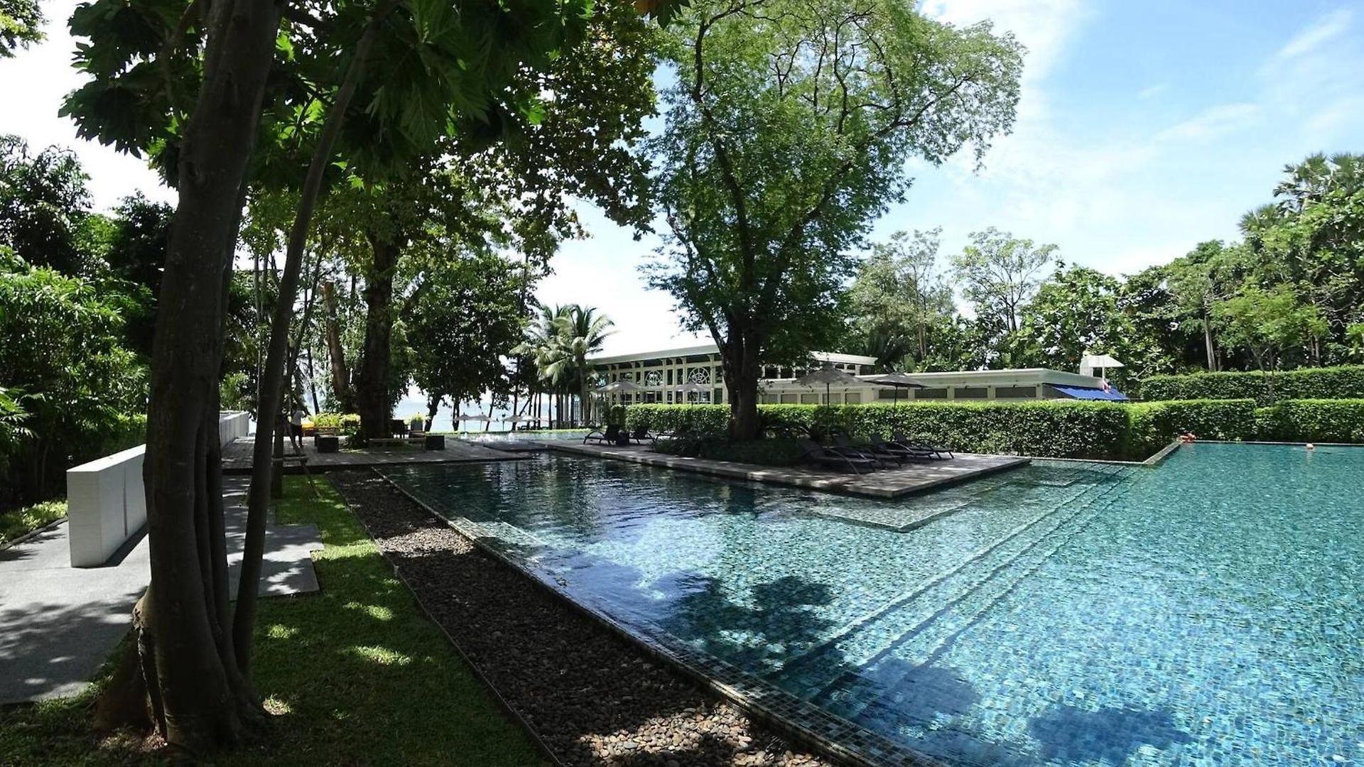 Luxury Large One Bedroom Seaview Serviced At Wongamat, *