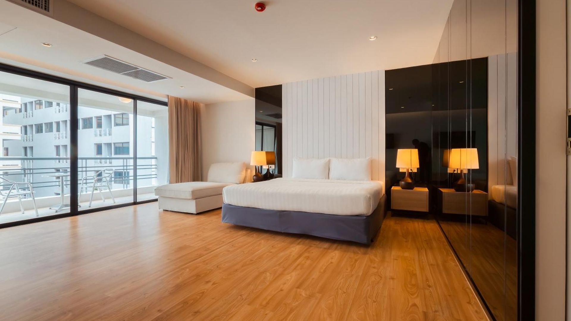 โรงแรม Sandy Spring Pattaya