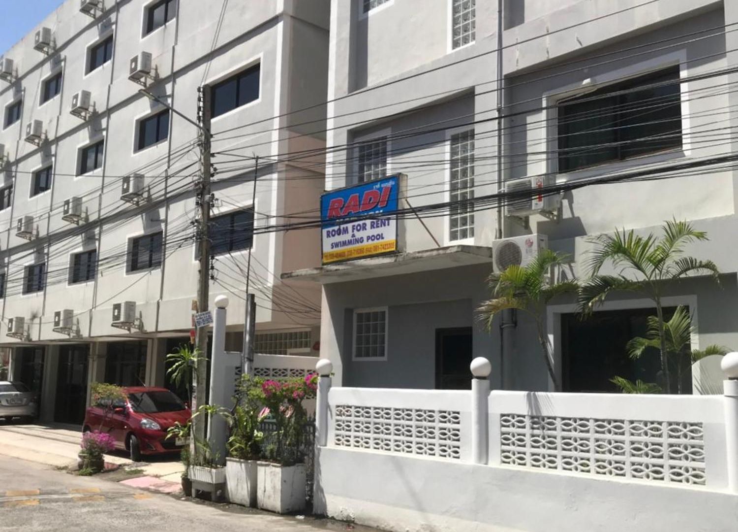 Radi Mansion โรงแรม *