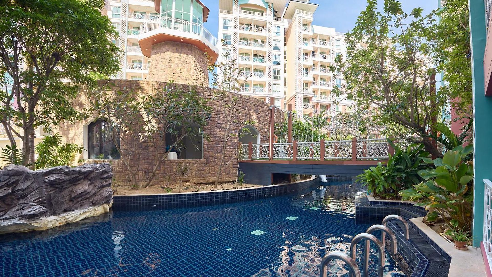 อพาร์ทเม้น Fresh Vibe Sea View Or Pool Access Jomtien Pattaya