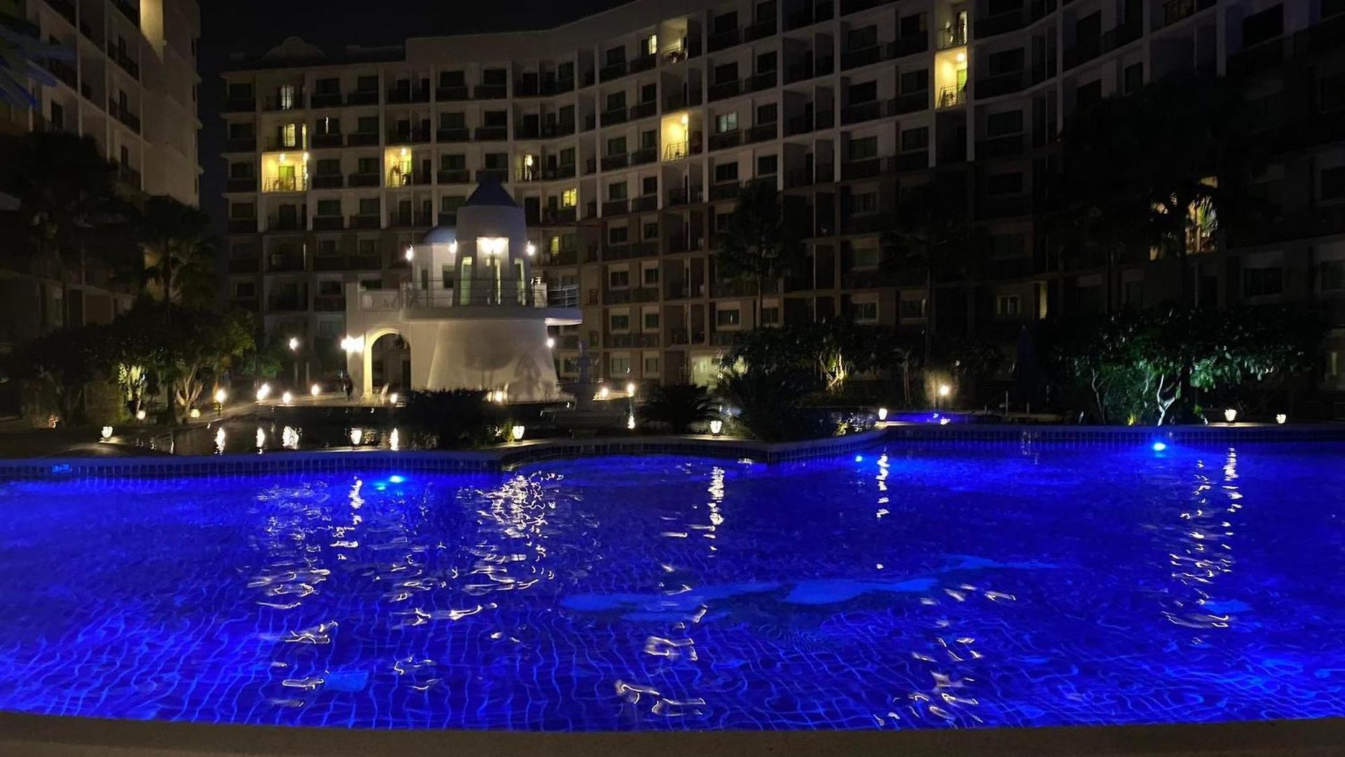 Arcadia Continental อพาร์ตโฮเทล 3*