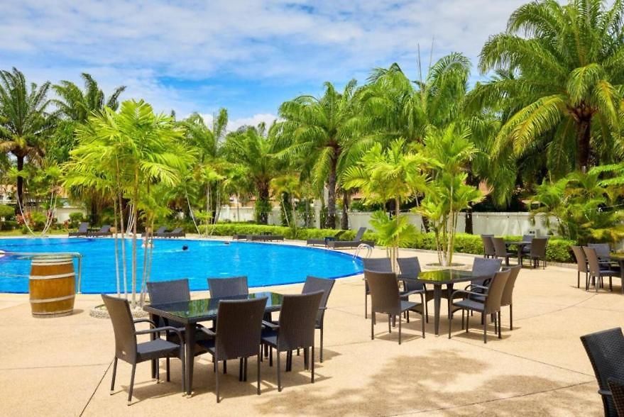 อพาร์ทเม้น Luxury Semi-2bed Pool Near & Walking Street!