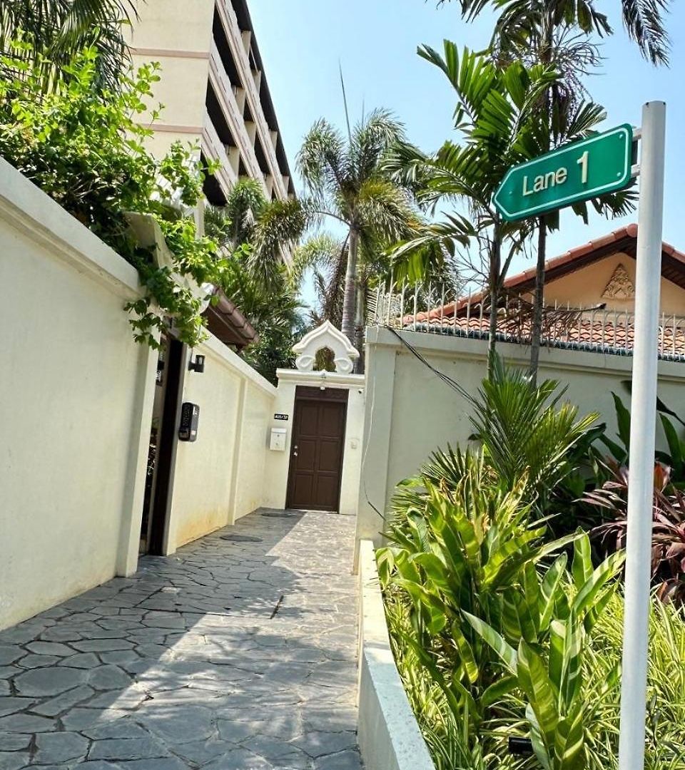 Luxury Semi-2bed Pool Near & Walking Street! อพาร์ทเม้น