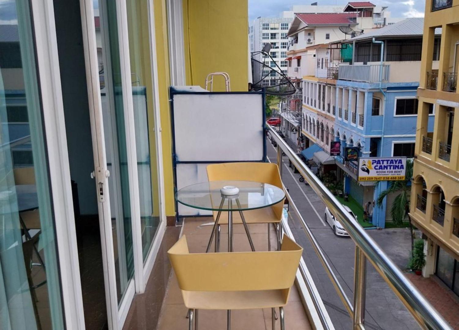 Delmar โรงแรม Pattaya