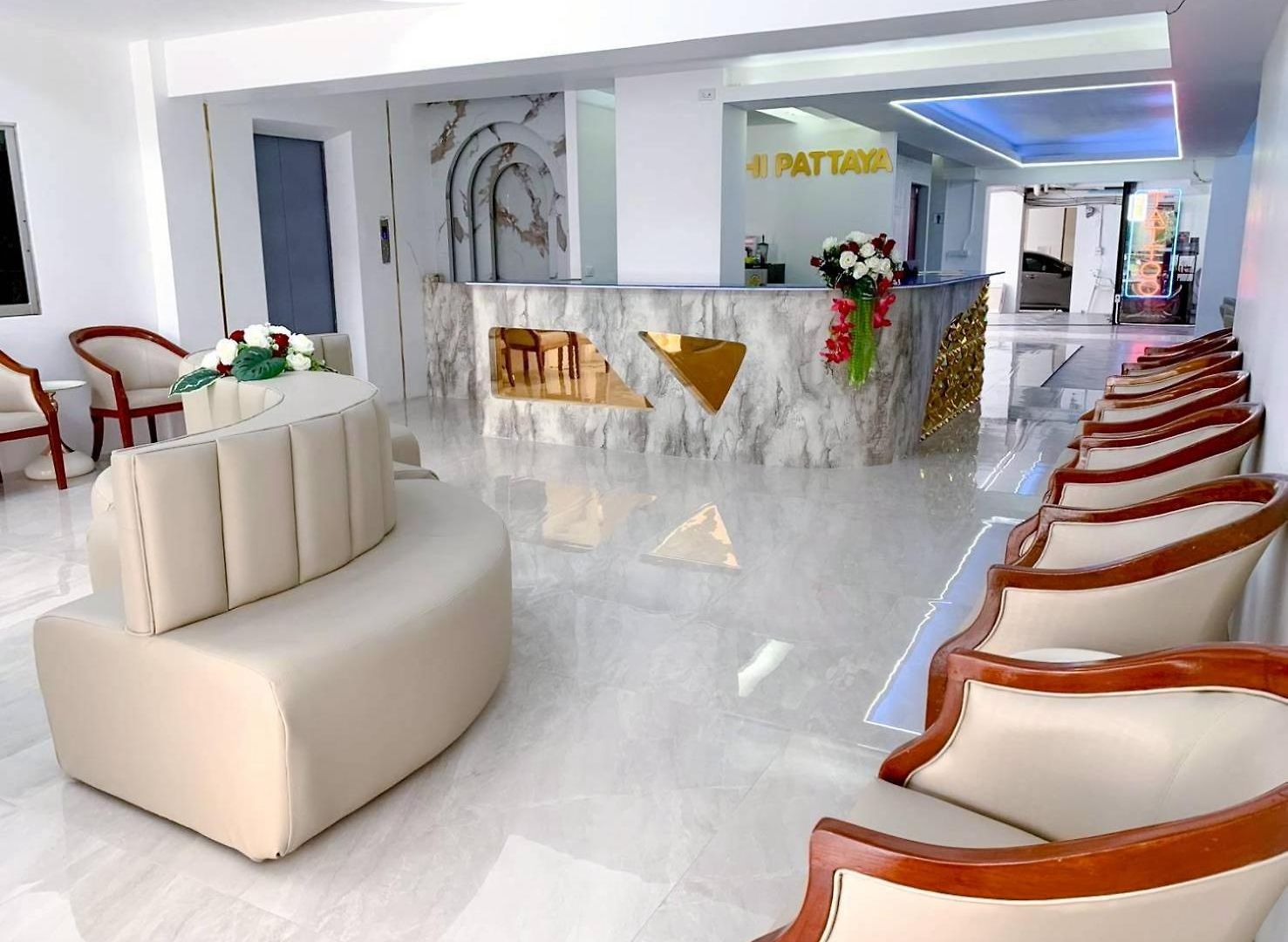 Say Hi โรงแรม Pattaya