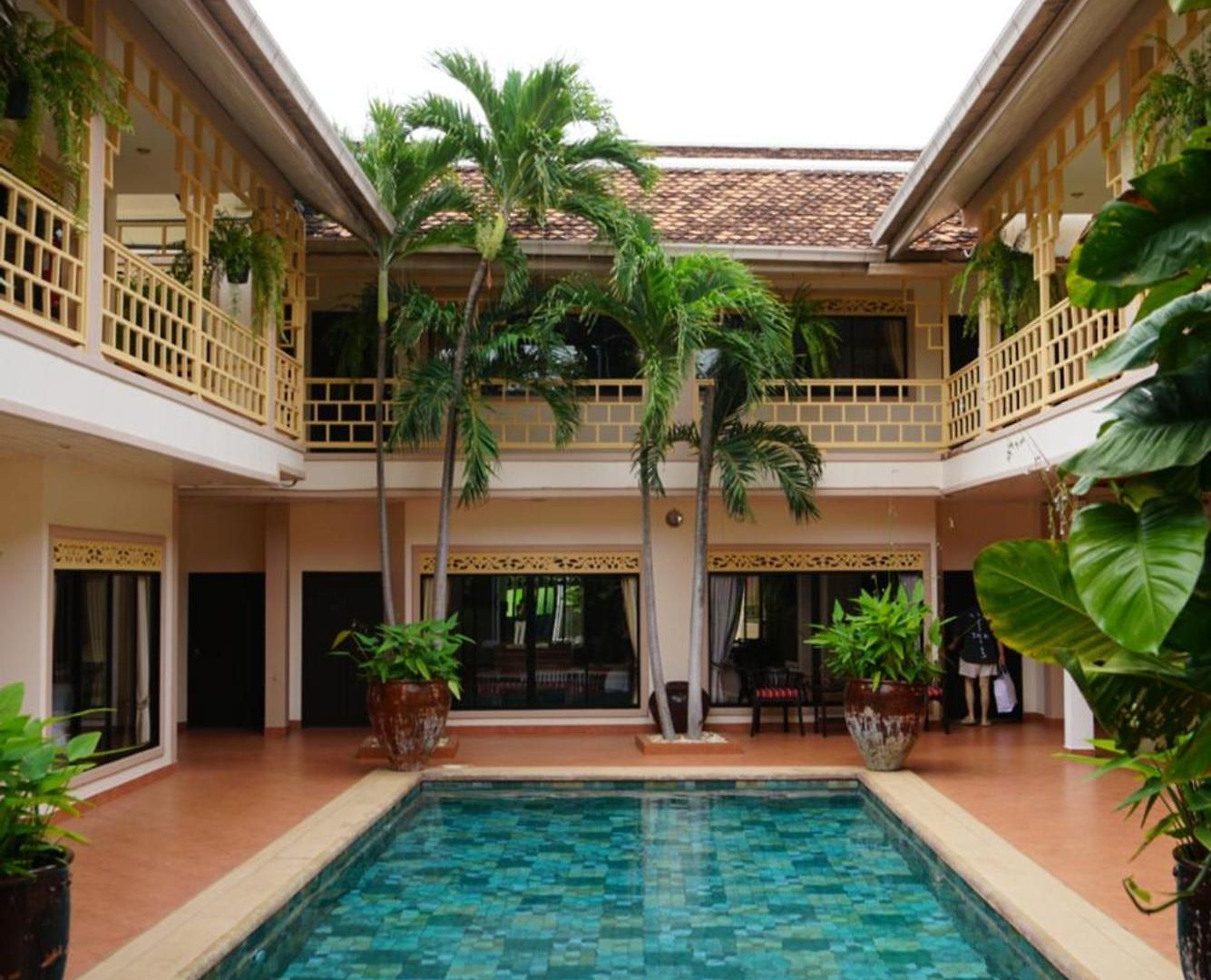 The Elite Hotel