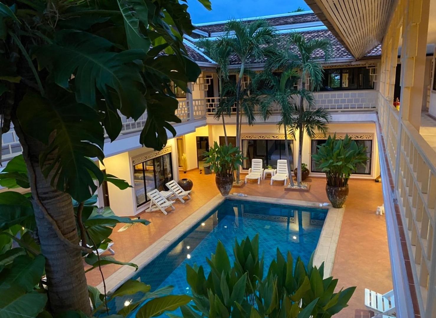 Hotel The Elite 4*