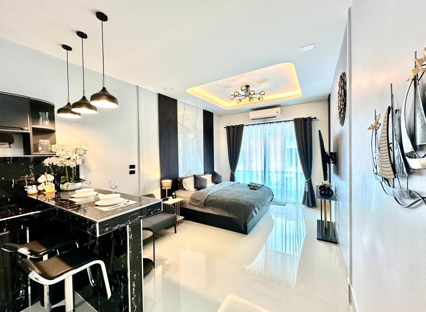 อพาร์ตโฮเทล Viraplace 4# Pattaya